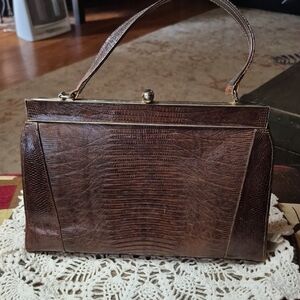 Marquise Vintage Brown Lizard Top-Handle Clutch